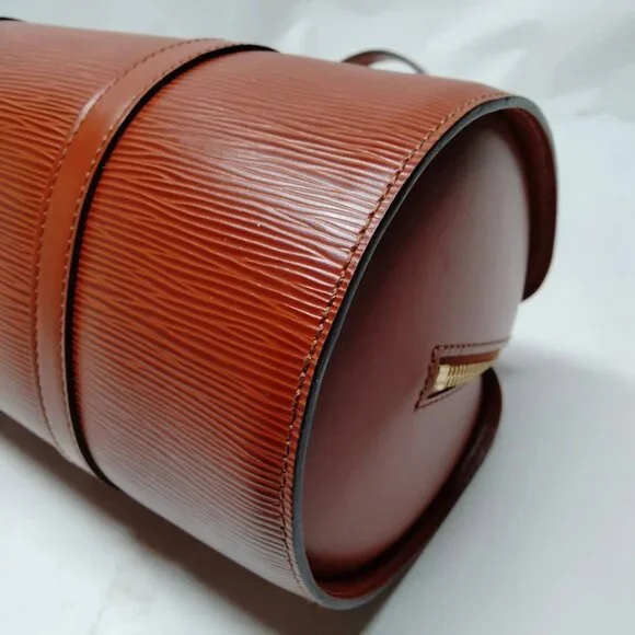 Louis Vuitton LV Hand Bag Soufflot Brown Epi 495-030425